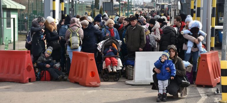 У найближчі дні число біженців з України може скласти 4 млн, - ООН 11 5017c2ae96d4fe6288277cfaaf38680b 1