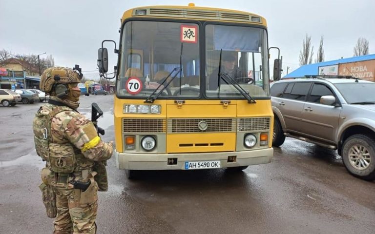 Друга спроба: евакуація мешканців Маріуполя почнеться з 12:00 4 508ecbdf6aef791ca0cc7e6ba0b67a17