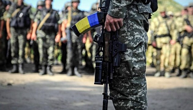 Визнали придатним до служби без двох рук: проблеми мобілізації в Україні