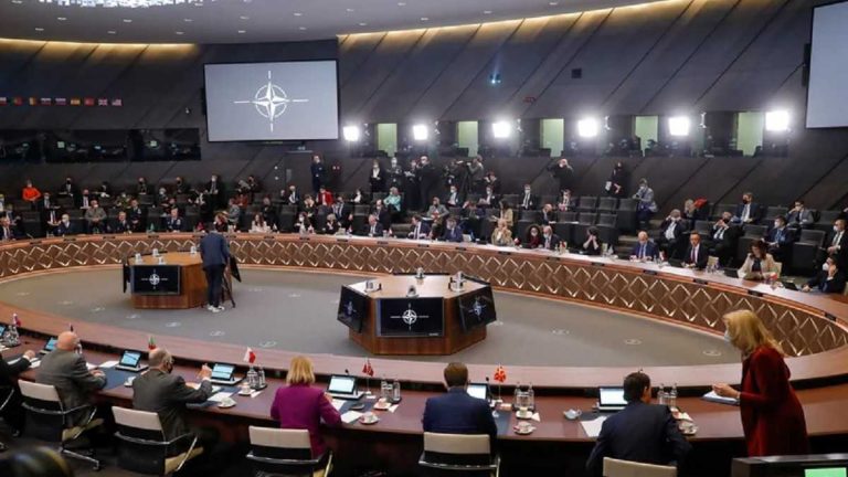 НАТО може підтримати закриття неба над Україною: починають переговори 8 image 1 3