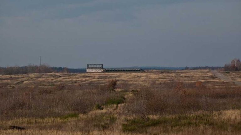 За 25 км до польського кордону: росіяни обстріляли Яворівський полігон на Львівщині (ФОТО) 3 На Львівщині вперше з початку війни пролунали вибухи