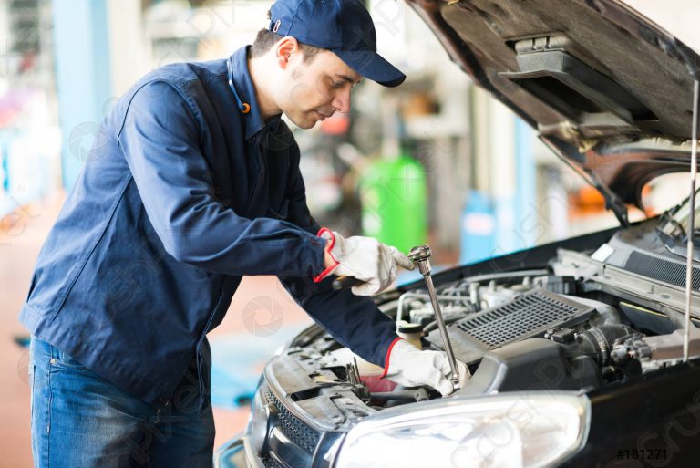 Стало відомо, які професії затребувані на Калущині 10 mechanic 181271