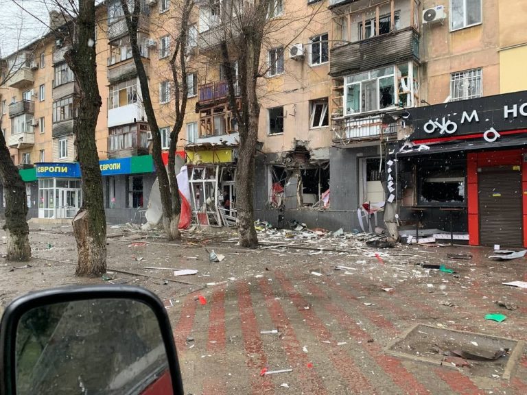 Нас просто знищують "градами", гаубицями, авіацією - мер Маріуполя 9 photo 2022 03 04 17 38 58