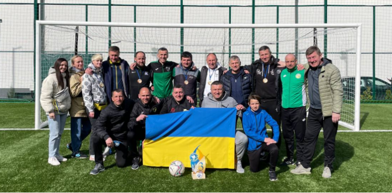 Ветерани "Прикарпаття" посіли третє місце на "Кубку допомоги Україні" (ФОТО) 10 1649662870 2322