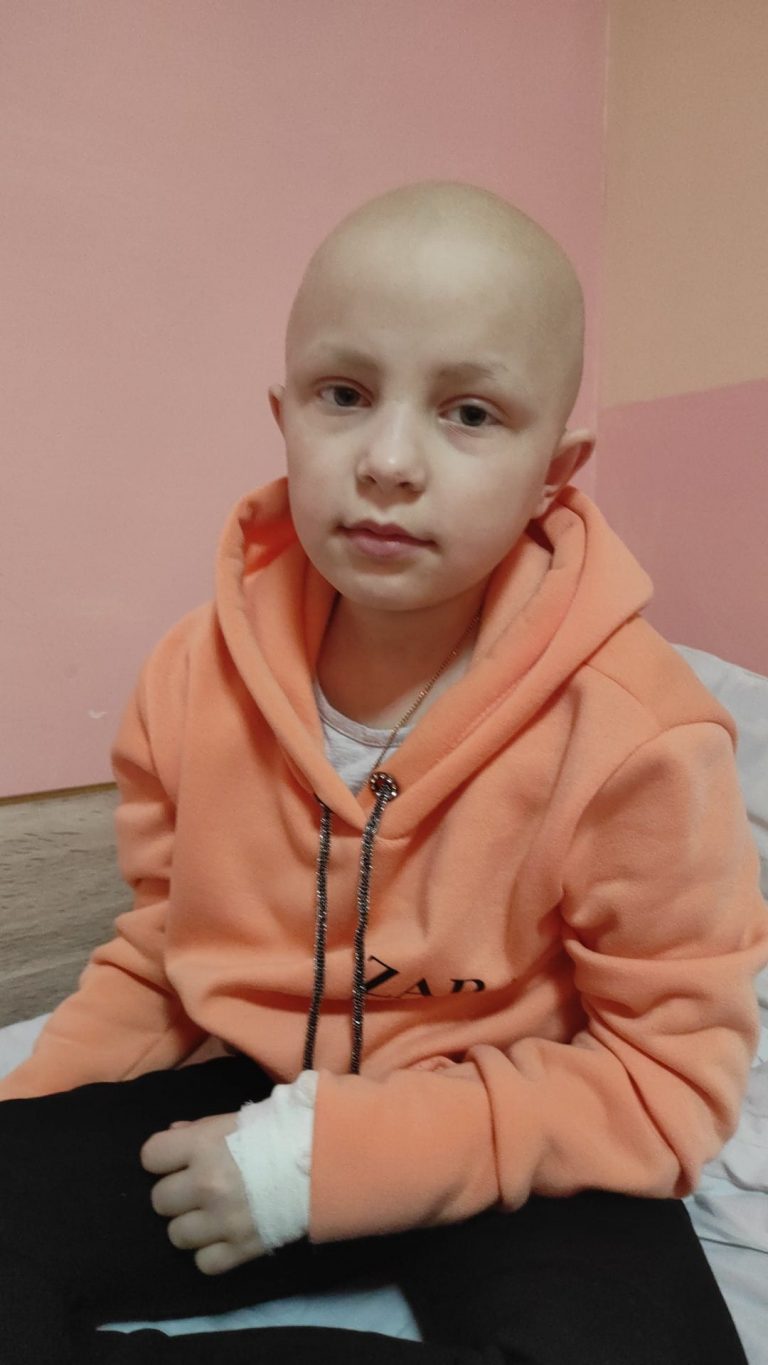 Померла 11-річна дівчинка з Калущини, яка 5 років боролася з онкологією 8 Померла 11-річна дівчинка з Калущини, яка 5 років боролася з онкологією