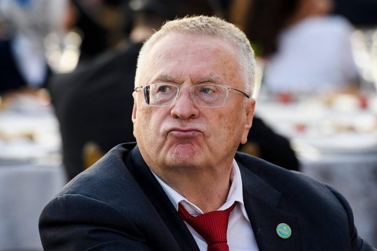 Жириновський таки помер 4 1c1bd6447f1a9b1148d38aa60280505d w960