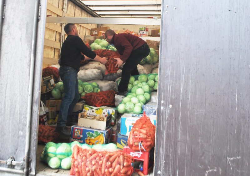 Аграрії Рогатинщини передали для ЗСУ понад 7 тонн продовольства (ФОТО)