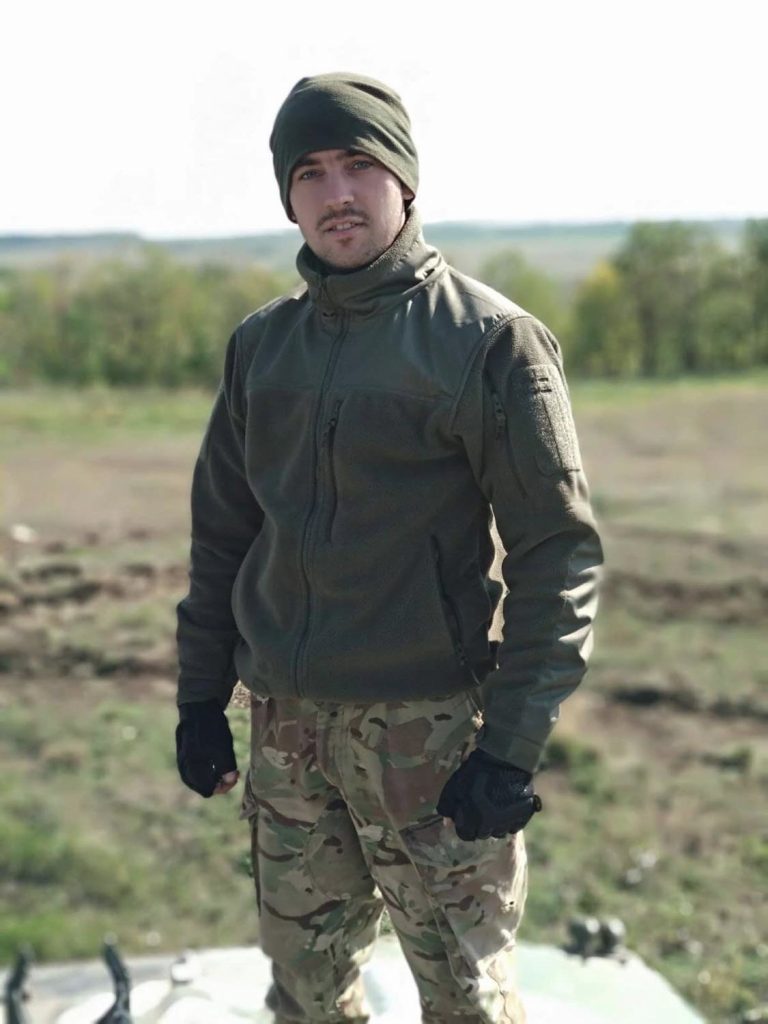 Зеленський нагородив орденом молодого воїна з Прикарпаття (ФОТО) 5 Зеленський нагородив орденом молодого воїна з Прикарпаття