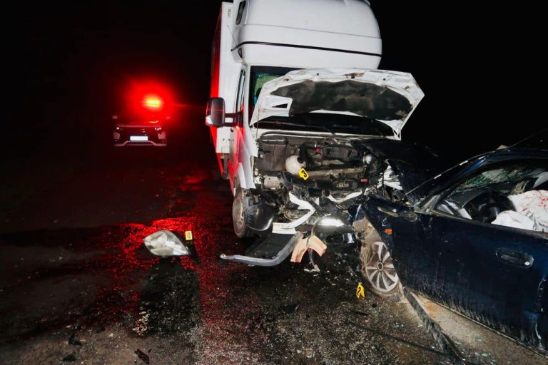 Деталі ДТП на Прикарпатті: водій Mitsubishi був п'яний (ФОТО) 1 Деталі ДТП на Прикарпатті: водій Mitsubishi був п'яний (ФОТО)