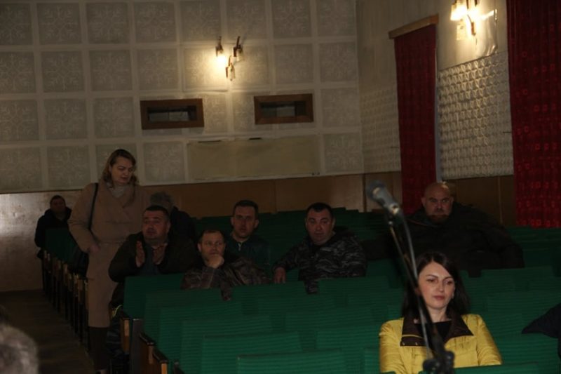 Прийшли 9 депутатів з 26: у Болехові втретє не провели сесію міської ради (ФОТО)