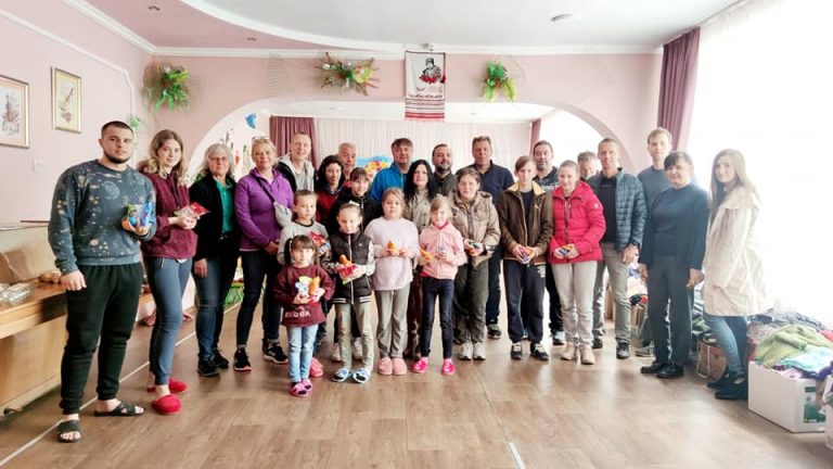 Іноземна підтримка: у Калуші побували волонтери з Німеччини (ФОТО) 11 Іноземна підтримка: у Калуші побували волонтери з Німеччини (ФОТО)