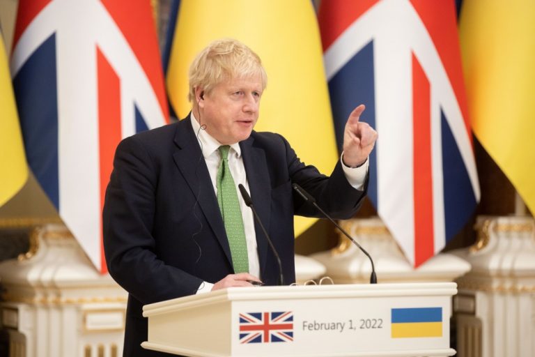 Джонсон пішов би у відставку, якщо б Британія перестала підтримувати Україну