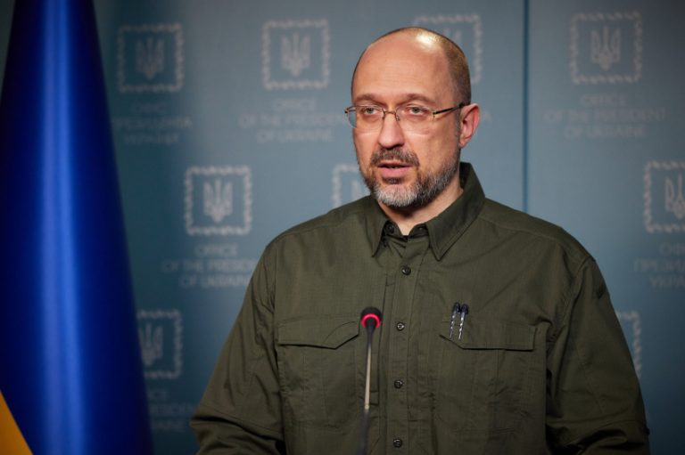 Зменшення витрат на чиновників та допомога людям: Шмигаль про нововведення в економіці 7 624b207e95429248294762 820x360