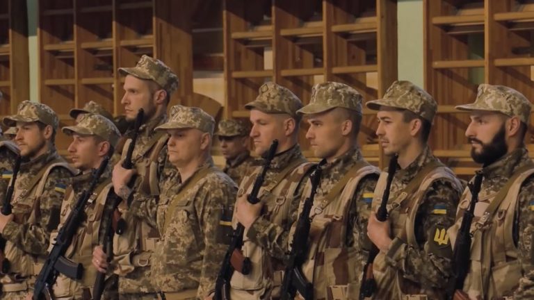 Футбольний клуб "Прикарпаття" майже в повному складі приєднався до ЗСУ 1 73cdc3efcc19922d