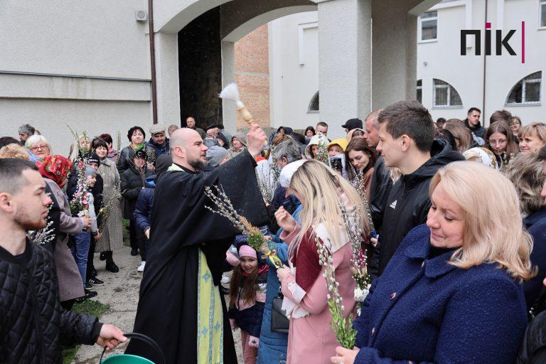 Люди Прикарпаття: Вербна неділя в Івано-Франківську (ФОТО) 5 IMG 3472 resize