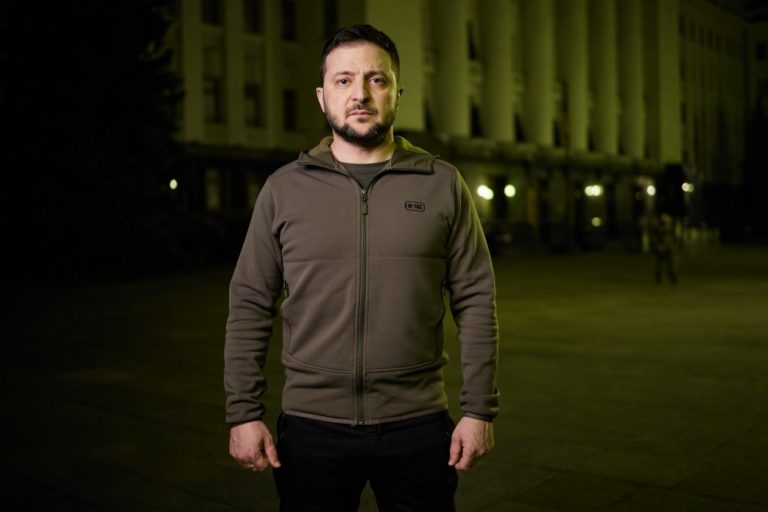 Володимир Зеленський пригадав перші дні війни 3 a395ff9d1b094c493b468cf111793bfb 1649972167 extra large
