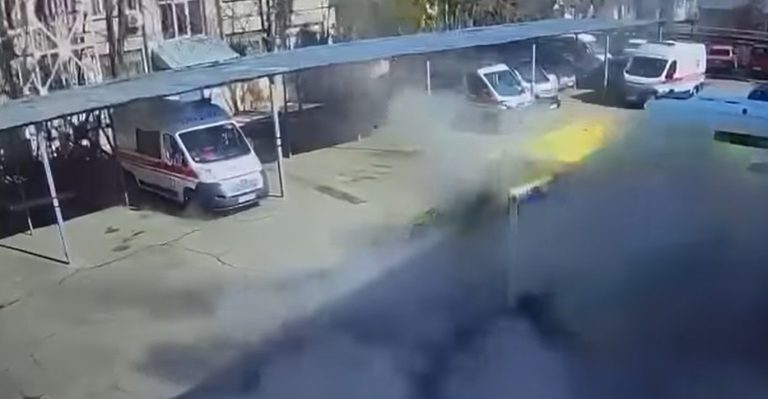 Віталій Кім оприлюднив відео, як росіяни обстріляли дитячу лікарню в Миколаєві (ВІДЕО) 2 burak111