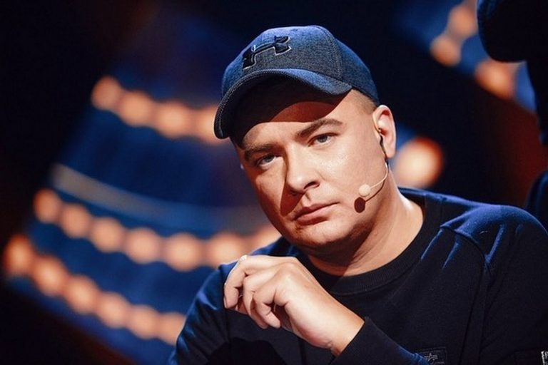 Не за кораблем: Андрій Данилко зізнався, яке слово сказав би Путіну при зустрічі 1 Не за кораблем: Андрій Данилко зізнався, яке слово сказав би Путіну при зустрічі
