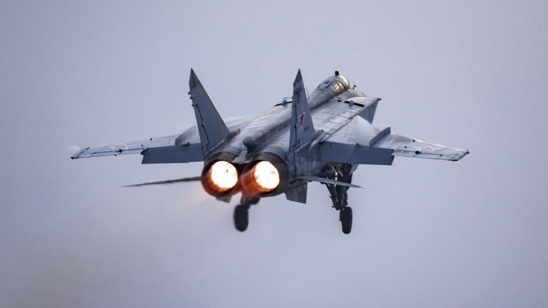 Чотири винищувачі вилетіли з території Білорусі, — ЗСУ 3 f50bfd1ce584aa18402183bb07608a5c
