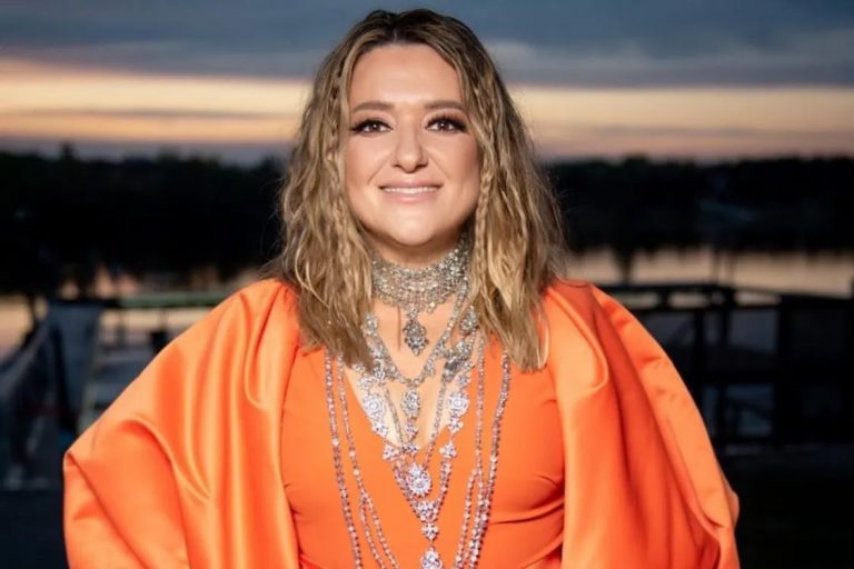 Могилевська запропонувала зробити в Україні три державні мови 4 nataliyamogilevskaya1877945661138221542006155515875678058238707n