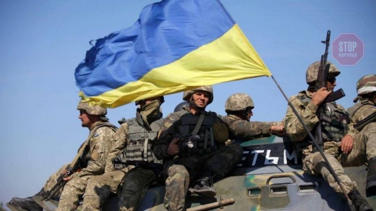 Ситуація на фронті: ЗСУ відбили дев'ять ворожих атак 3 З російського полону звільнили п'ятьох українців: один з них - серйозно поранений