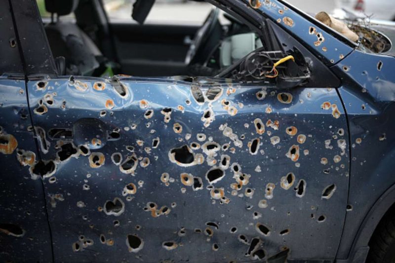 Троє людей загинули: на Херсонщині росіяни з "Градів" обстріляли колону авто