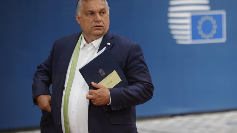 В Угорщині оголосили надзвичайний стан через війну в Україні 7 02cad5ac83d17e47