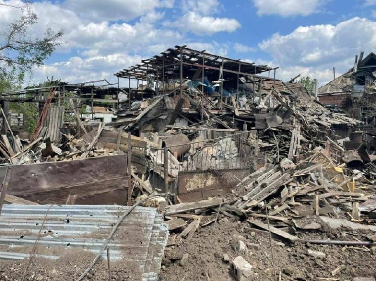 Ворог завдав ударів по одному з населених пунктів на Харківщині (ФОТО) 7 10e10932 0029 431e bfa7 cba855455698