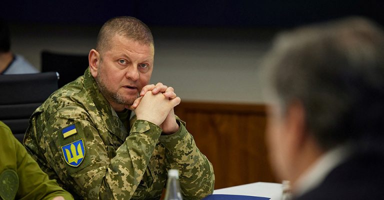 Надання Україні ракетних систем залпового вогню є дуже актуальним, - Залужний 4 238064 2022 04 25T061210Z 37812937 RC2TTT9ISGYG RTRMADP 3 UKRAINE CRISIS BLINKEN VISIT kopia 2 960x380 0