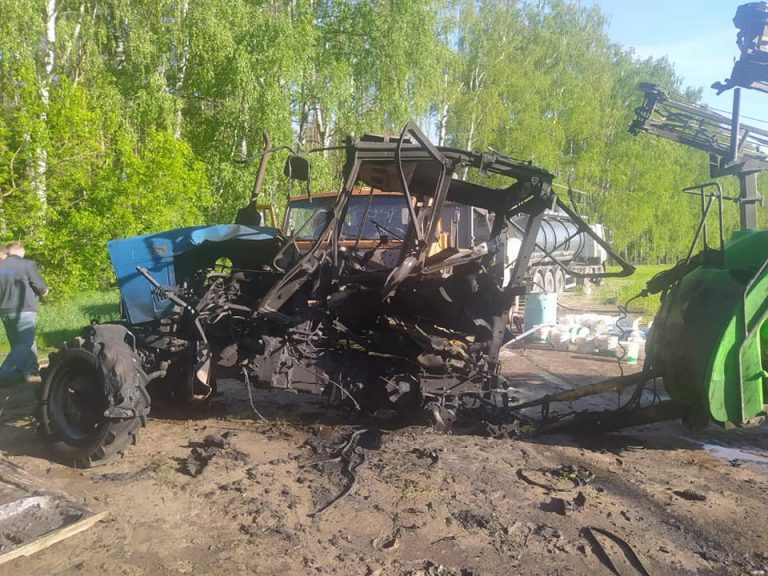 На Чернігівщині трактор підірвався на вибухівці: водій загинув (ФОТО)