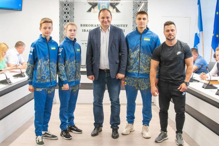 Найуспішніші спортсмени Франківська отримають премії за свої досягнення у Європі 6 photo 2022 05 26 11 37 23