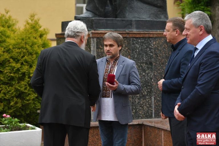 На Прикарпатті повідомили, хто отримав премію імені Василя Стефаника (ФОТО)