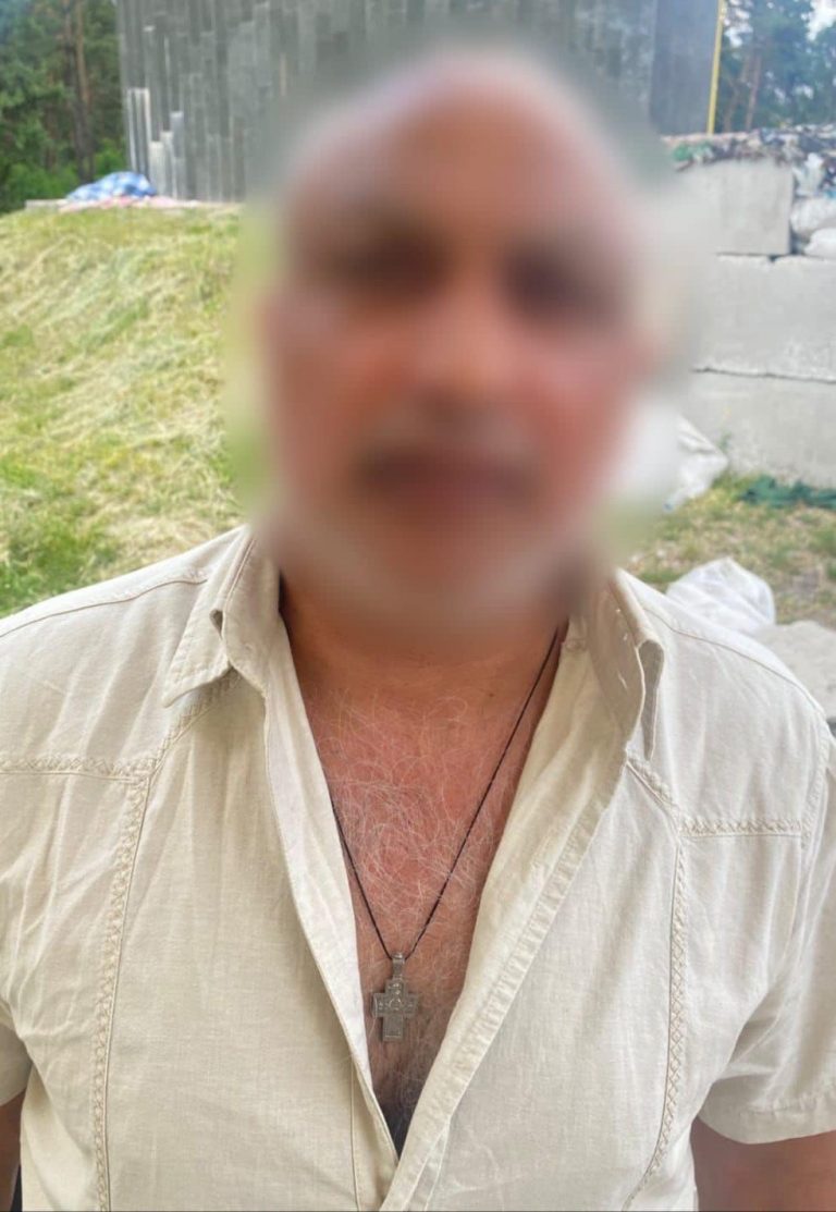 На Чернігівщині чоловік носив їжу і горілку окупантам, а потім втік від них на Київщину (ФОТО)
