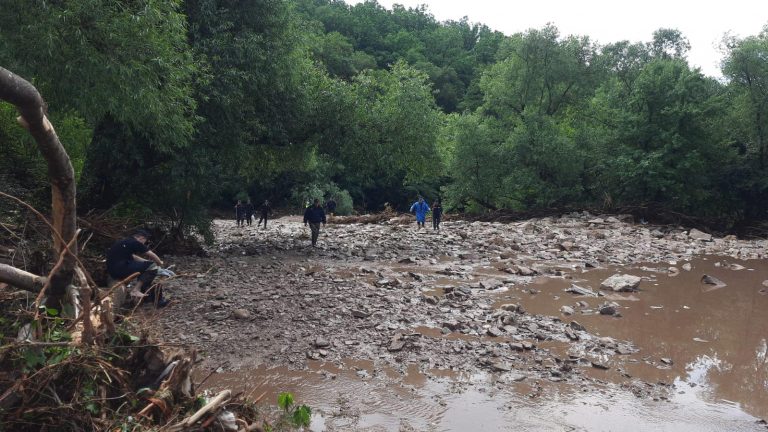 Трагедія на Тернопільщині: негода забрала життя трьох людей (ФОТО) 8 Трагедія на Тернопільщині: негода забрала життя трьох людей (ФОТО)