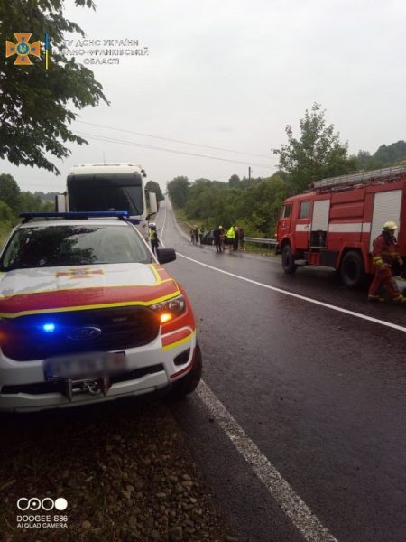 На Богородчанщині зіткнулися два автомобілі: постраждала жінка (ФОТО)