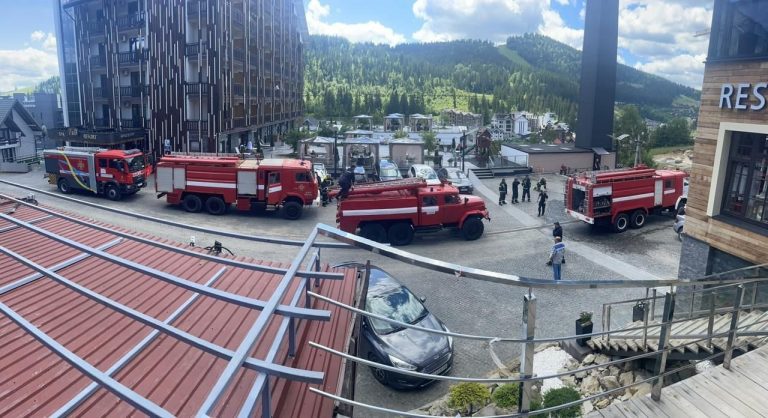 У селі Поляниця загасили пожежу в ресторані (ФОТО) 3 290259533 343441944611842 8892627552204264226 n