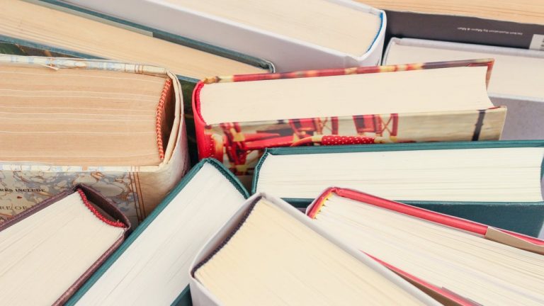 В Івано-Франківську збирають книжки для жителів Сумщини 1 4d39133e243e3f02