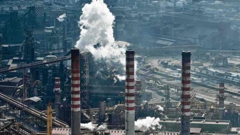 Окупанти вдарили по території Криворізької ТЕС, - голова ОДА 10 ilva al capolinea meteoweek.com min min 1