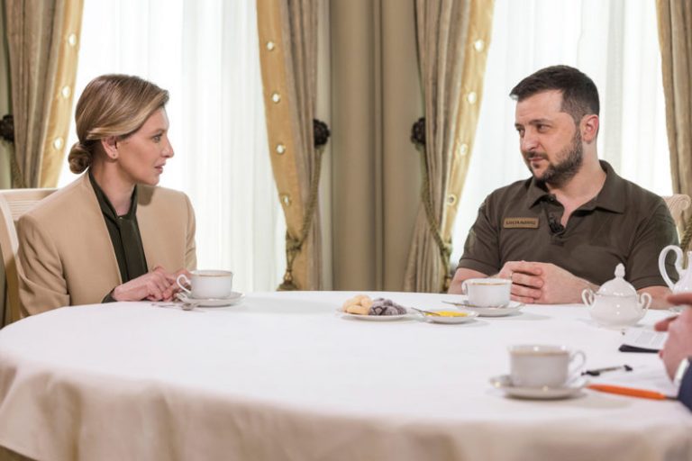 Олена Зеленська розповіла, через що "влаштовує сцени" чоловікові