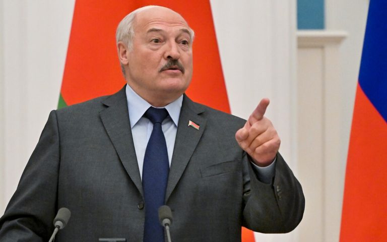 Лукашенко хвалиться, що може закінчити війну в Україні «хоч зараз»: назвав умови 3 154228 1 large