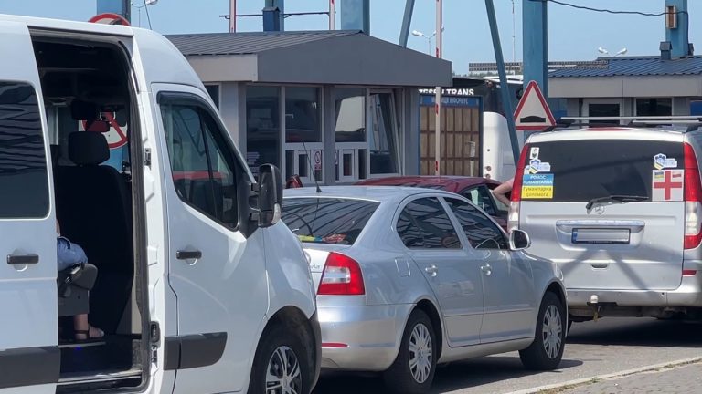 Повертаються додому: за минулу добу приїхали понад 41 тис. українців 8 291944510 347640840879685 4051138425088753424 n