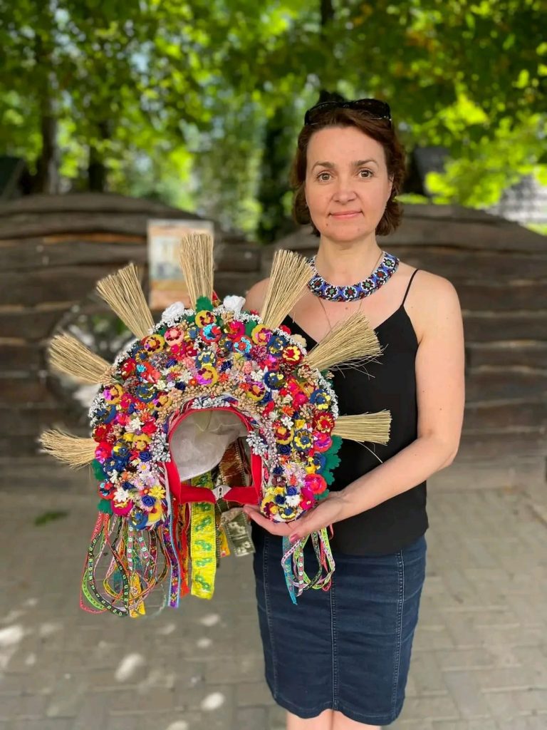 Старовинний весільний вінок-сонце