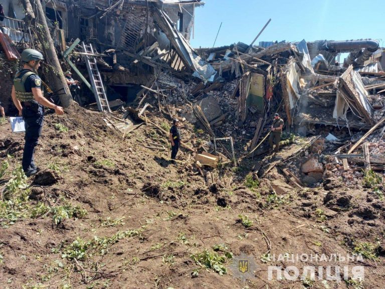 Окупанти вразили ракетним ударом центр Харкова. Постраждала 12-річна дівчинка 5 292733910 407688028053519 5701998474563100019 n