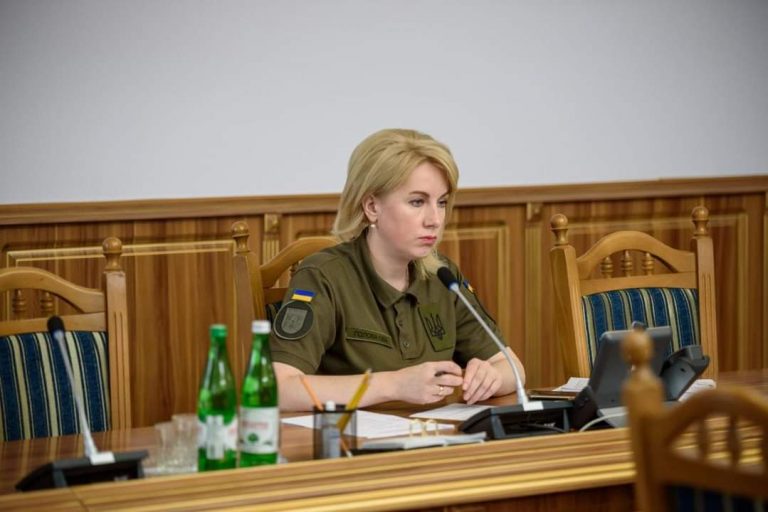 Школи на Прикарпатті будуть разом з батьками вирішувати у якому режимі працювати - Онищук 3 FB IMG 1657970696303