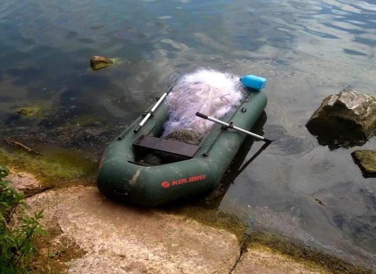 На Бурштинському водосховищі рибпатрульні вилучили 2,5 км сіток (ФОТО) 3 FB IMG 1658383446776