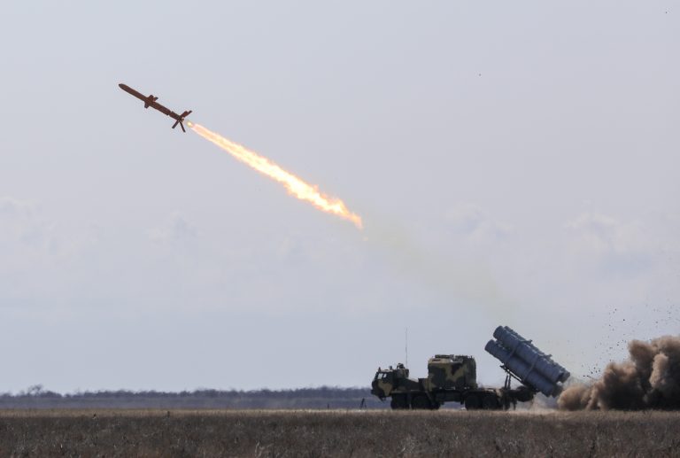 Ворог завдав ракетних ударів по Харкову. 31 людина постраждала, троє - загинули 9 neptun
