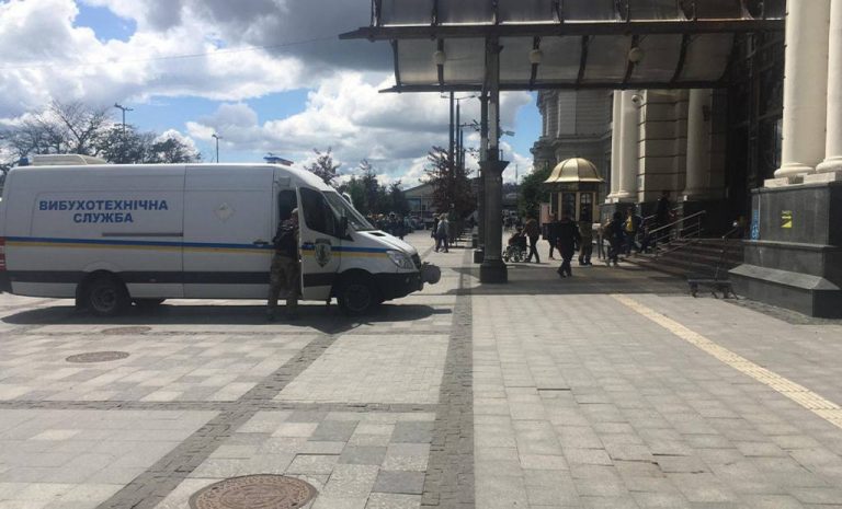 У Львові надійшло повідомлення про замінування залізничного вокзалу 6 photo 2022 07 11 13 22 11