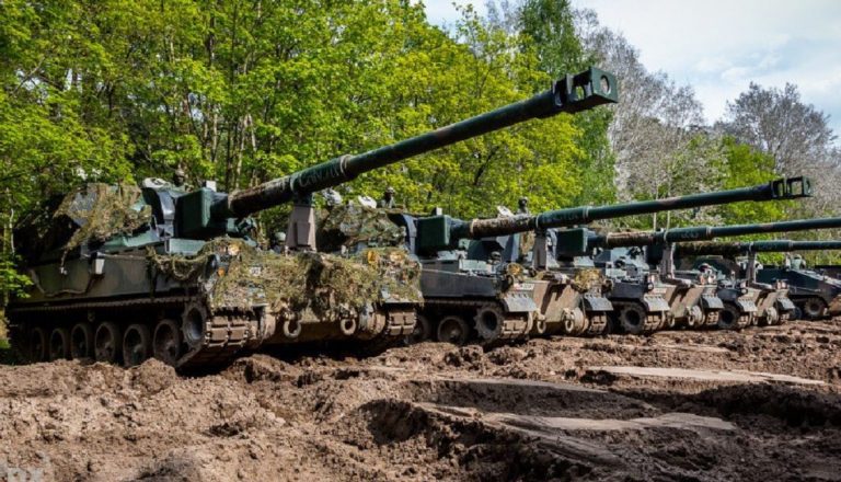 Як польські установки "Краб" допомагають захищати мир в Україні та Європі (ВІДЕО) 11 Стало відомо, чому Захід не може швидко постачати зброю Україні