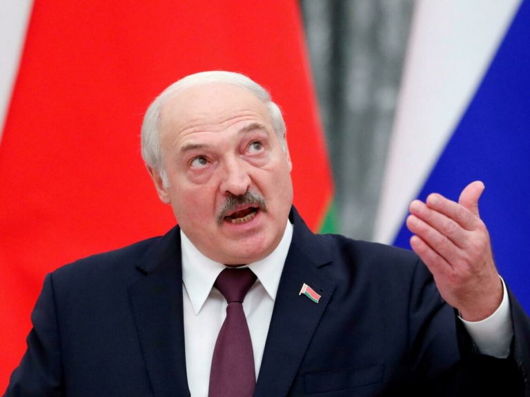 Лукашенко заявив, що білоруські Су-24 готові завдати ядерного удару 9 161685 1 large