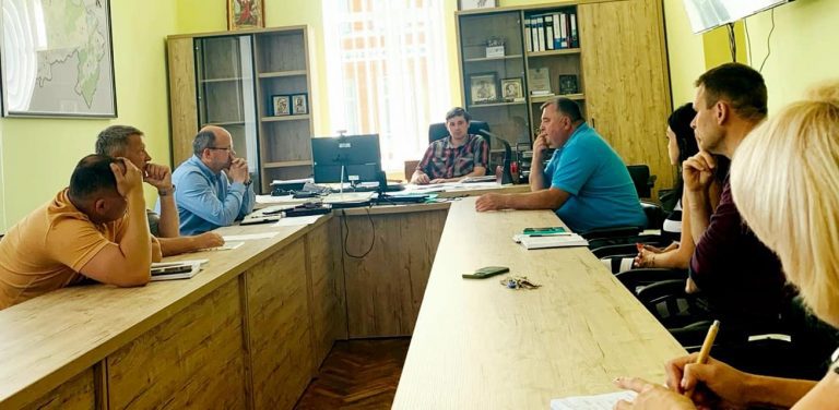 У Калуші радилися, як вирішити проблему з водою у селі Вістова (ФОТО)